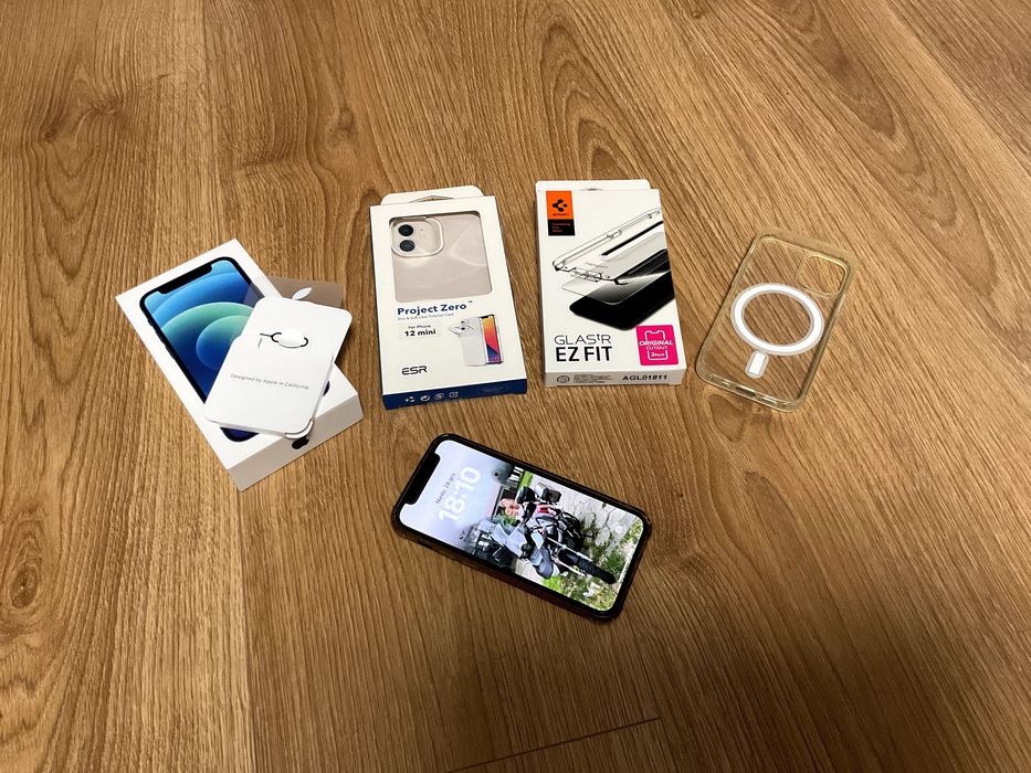 iPhone 12 mini niebieski