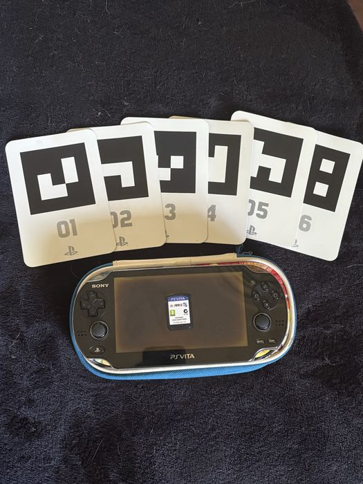 Psvita completa e com carregador