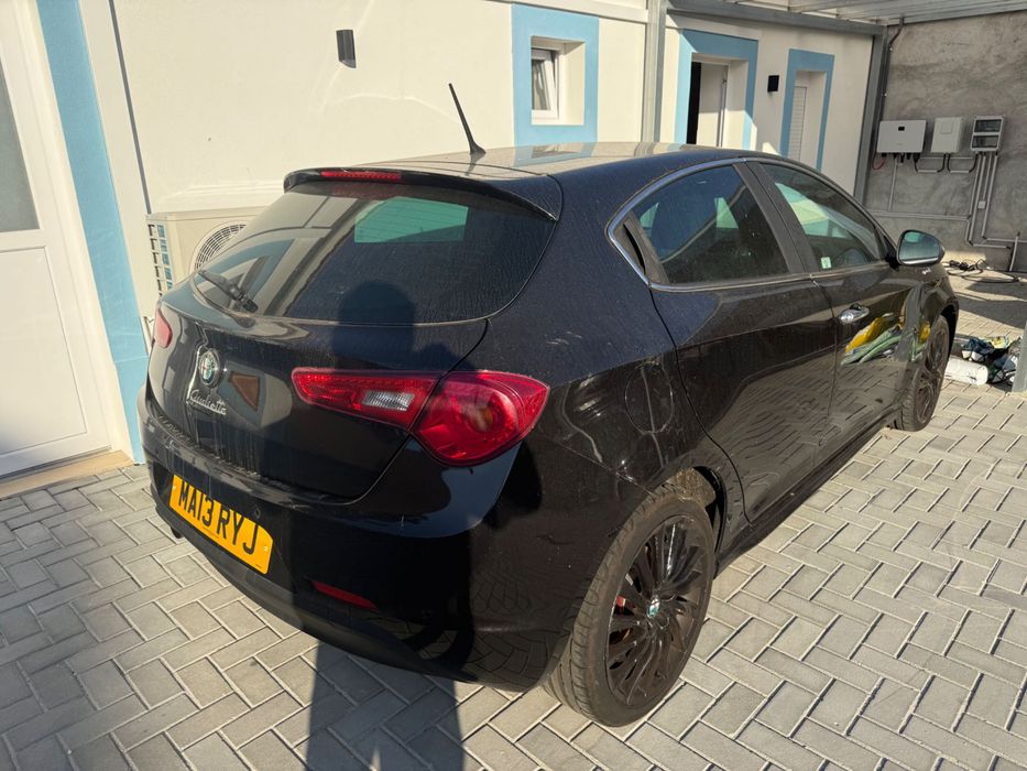 Alfa Romeo Giulietta Sportiva 1.4TB volante a direita, matricula ingles
