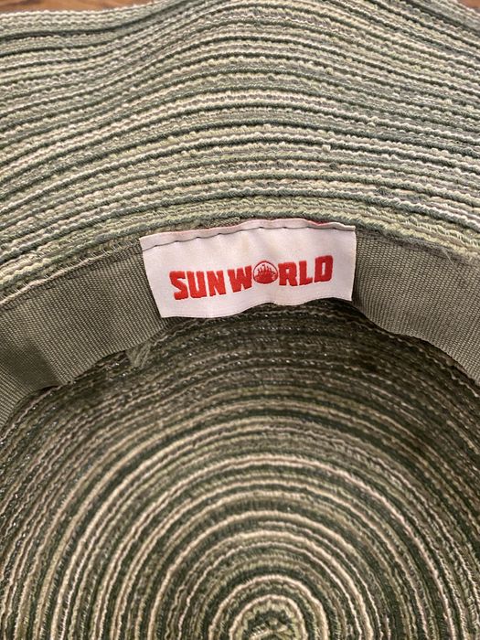 капелюх із широкими полями