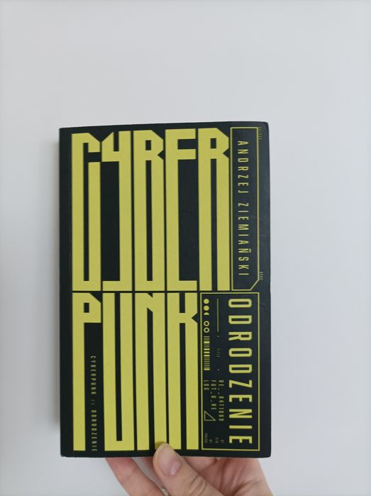 Książka Andrzej Ziemiański "Cyberpunk: odrodzenie "