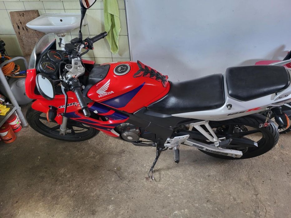 Sprzedam Hoda cbr 125R
