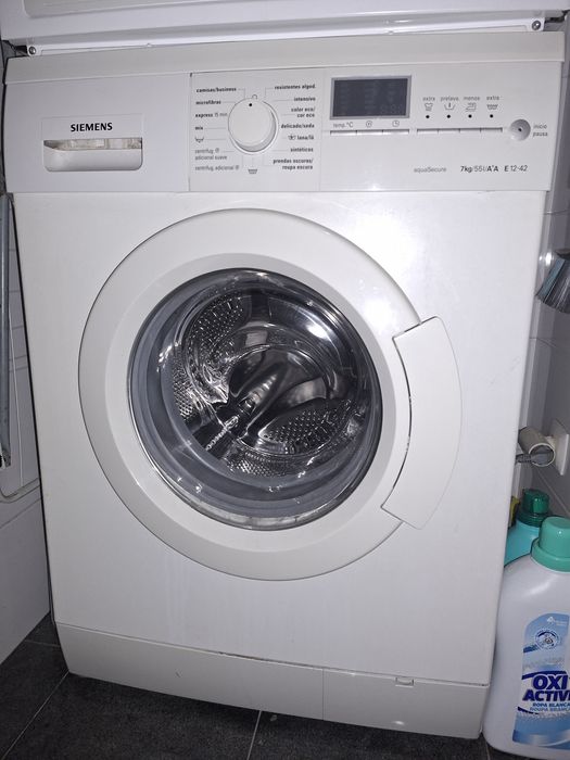 Máquina de lavar roupa Siemens