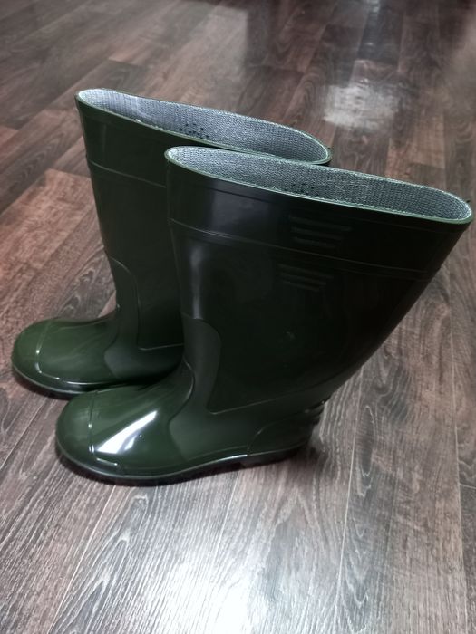 Чоловічі гумові чоботи