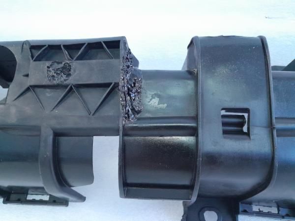 Guia de pára-choques trás direita MERCEDES-BENZ Vito / Vito Combi (W63