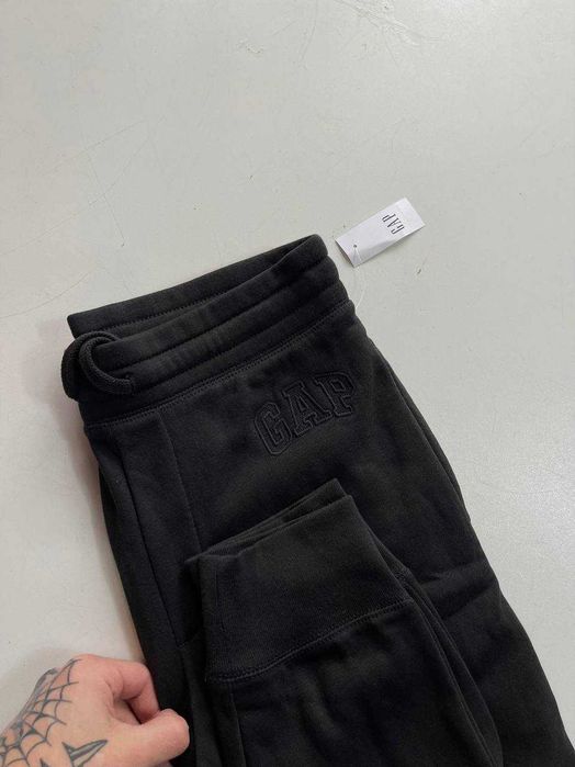 Штани GAP, сірі, чорні, сині