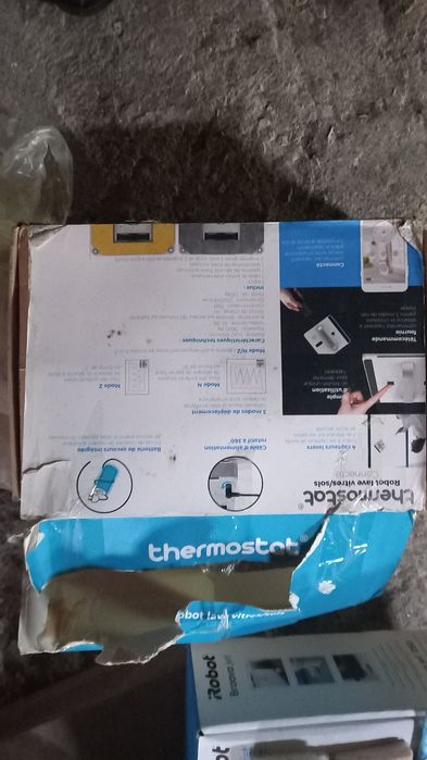 Robot lava vidros chão