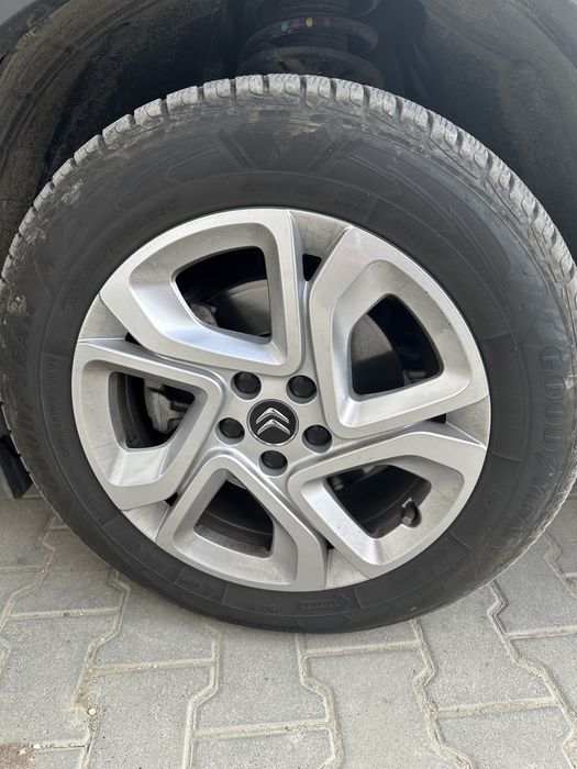 Комплект дисків R17 + зимова гума 215/65 R17