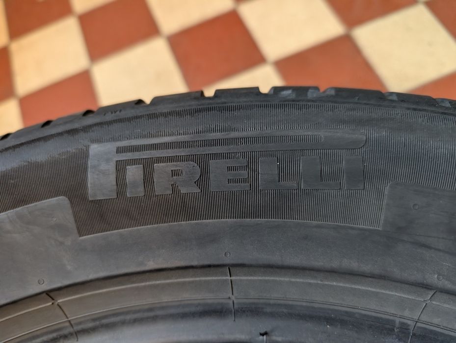 Pirelli Cinturato P7 245/50R19 105W #103B