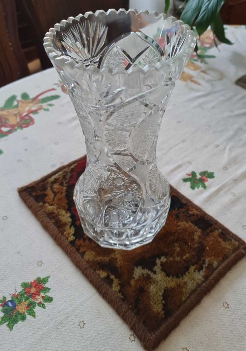 Kryształowy wazon - ciężki, średni, wysoki