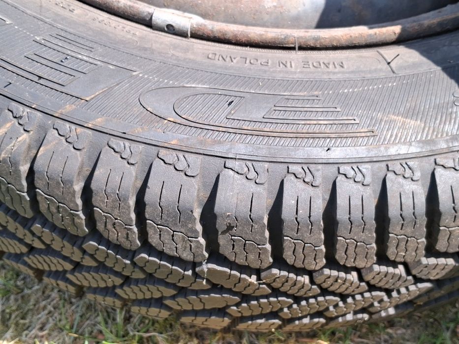 Prawie nowe opony Matiza 145/70R/R13 DE BICA