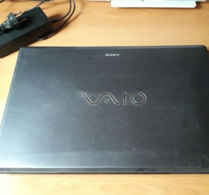 Portátil para reparar Sony Vaio VGN-AW41MF (18,4 polegadas)