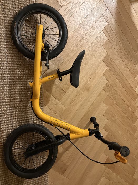 Rowerek biegowy Btwin Runride 900