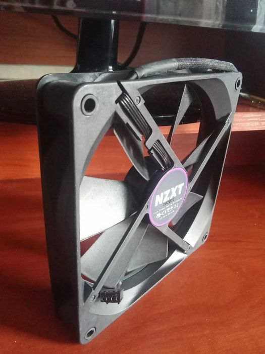 Кулер (вентилятор) для ПК NZXT 140 мм BLACK