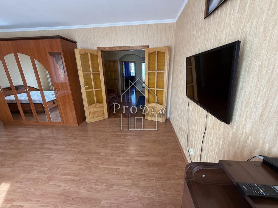 Оренда 3-кімнатної квартири.101 м² | Ахматової 43 | 2 санвузли | River Mall