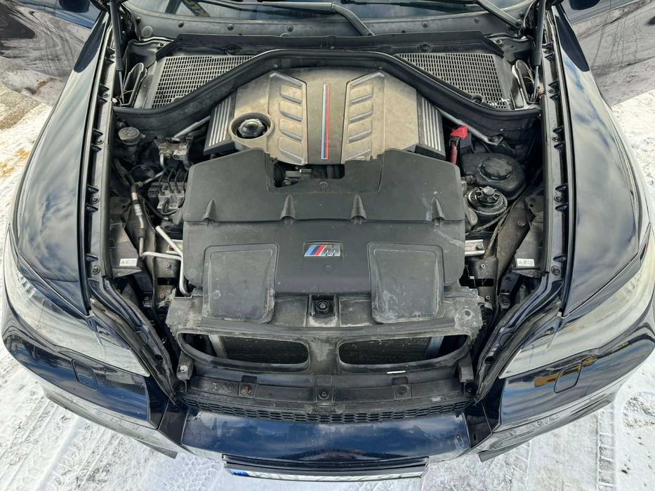 BMW X6M ROK 2010