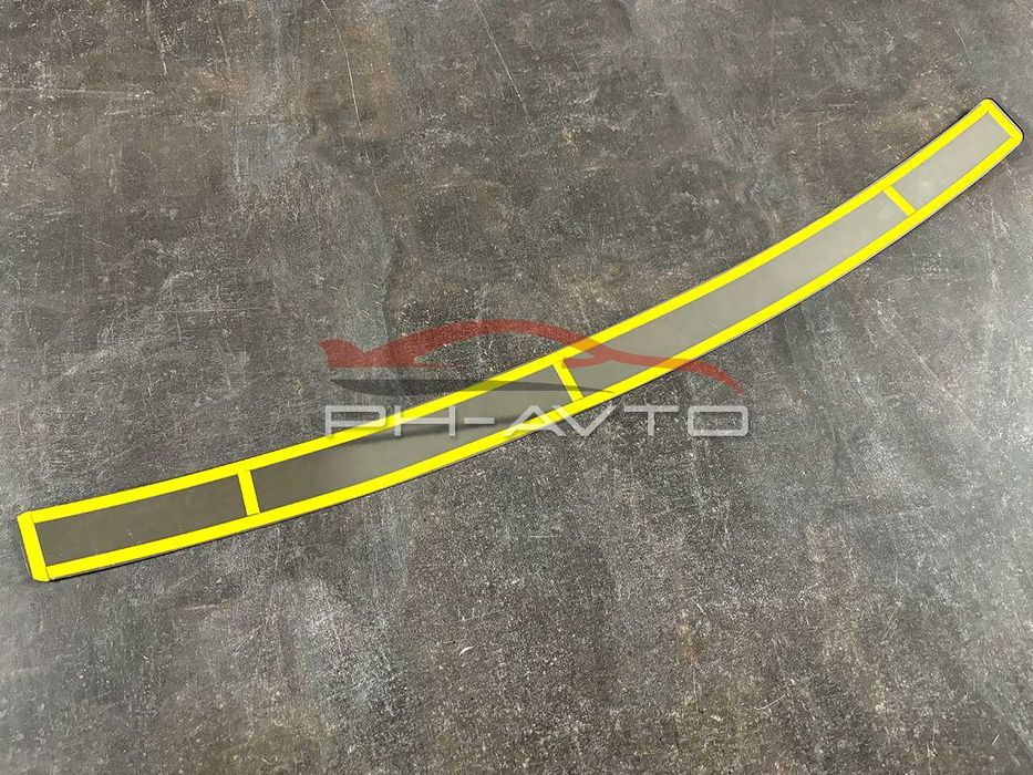 Накладка на задній бампер Mazda CX-7 CX 7 нержавійка + карбон