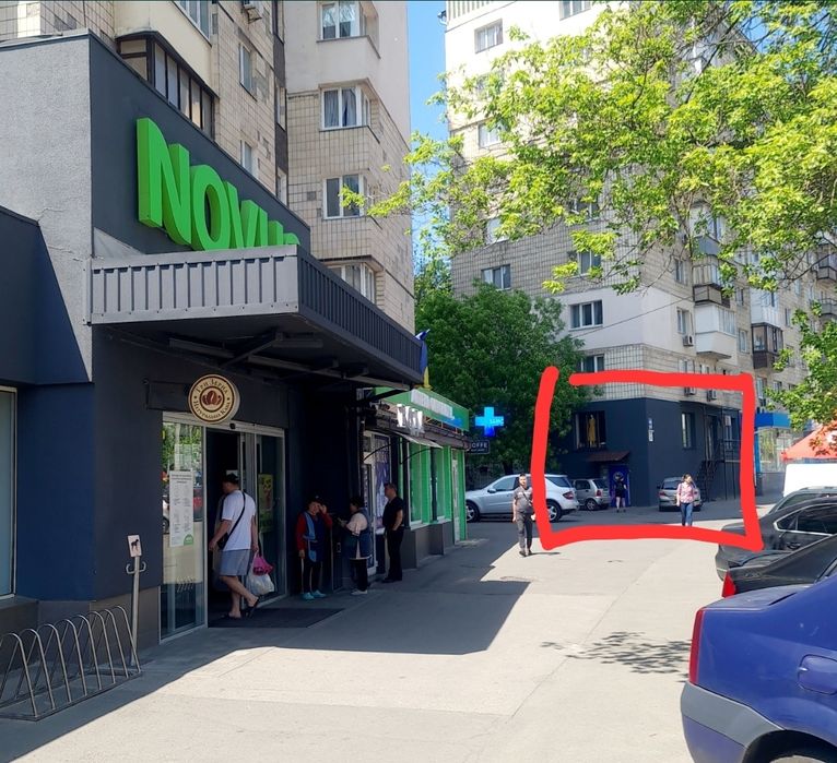 Соломенская 16. Под любой бизнес. Мы между Новусом и Приват банком.