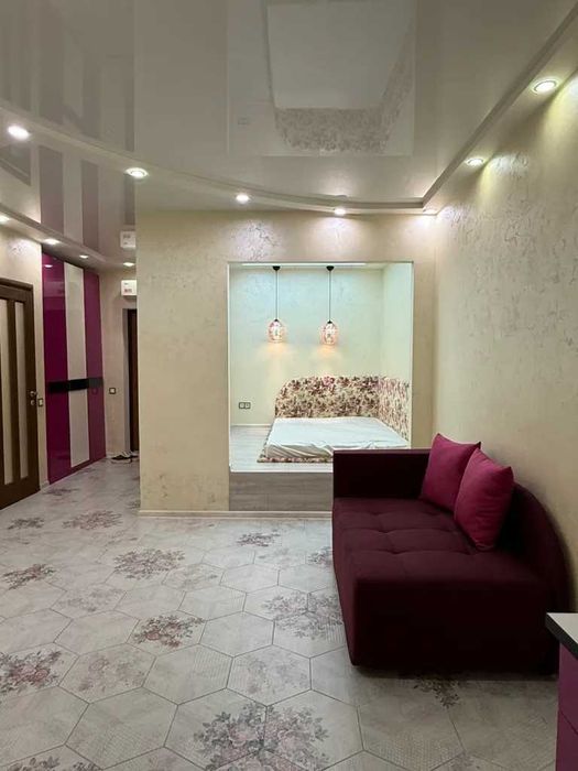 Оренда яскравої квартири-студії в ЖК "Набережний квартал"