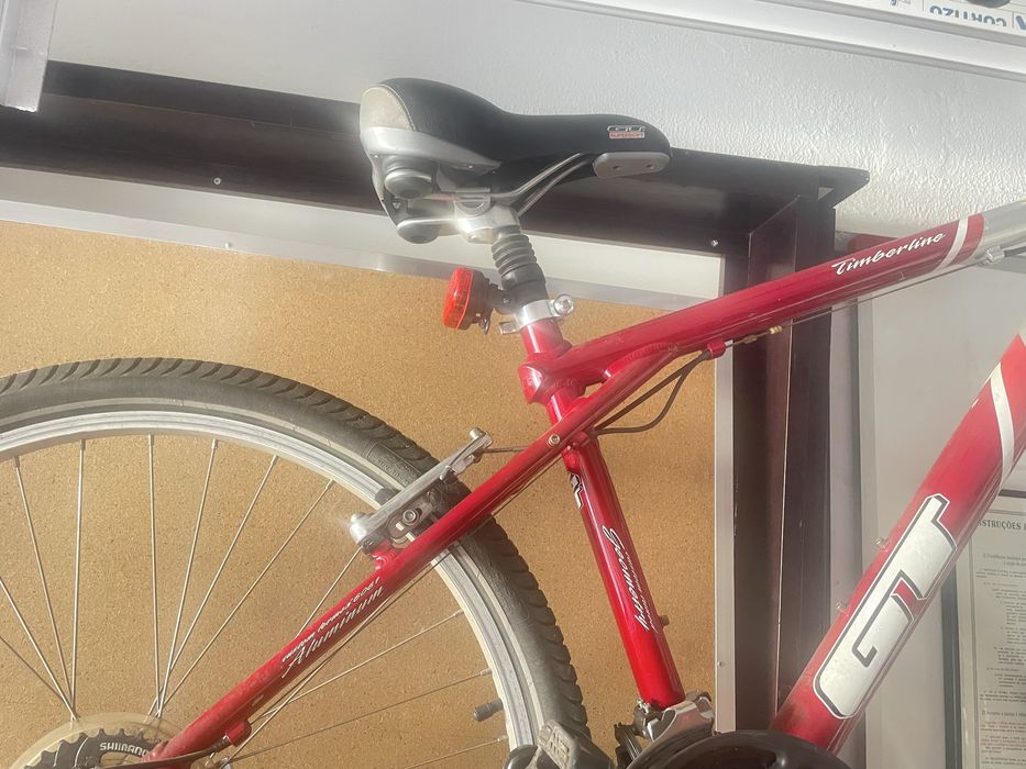 Bicicleta quase nova