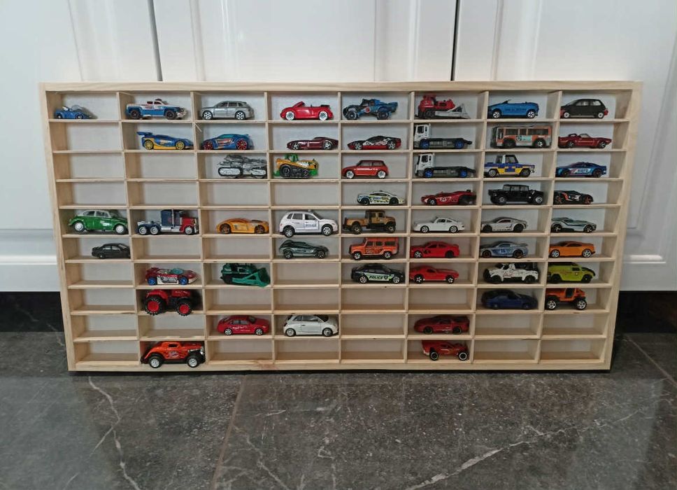 Półka na Resoraki Samochodziki 80 Miejsc Regał do Pokoju Dziecięcego