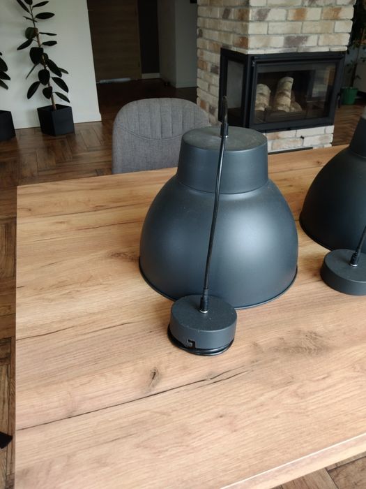 Zestaw lamp sufitowych, metalowych