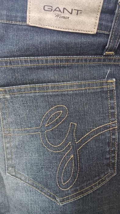 Vendo calças de ganga Gant feminino