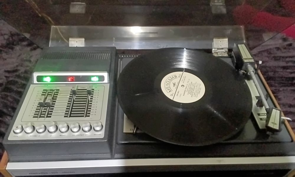Продам melodija-103-stereo RADIOTEHNIKA