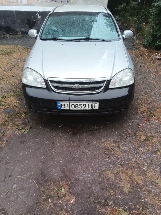 Продам Chevrolet lacetti 1.8 г/б