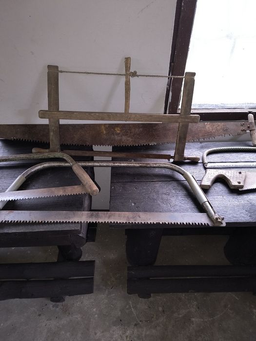 Zabytkowe.pily.do.drew.