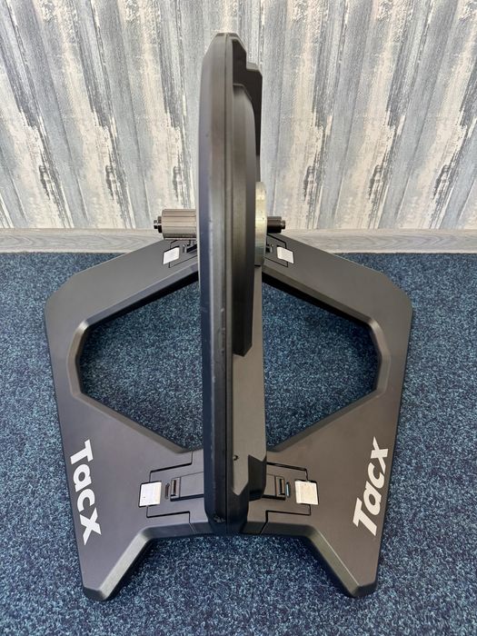 Tacx Neo велостанок