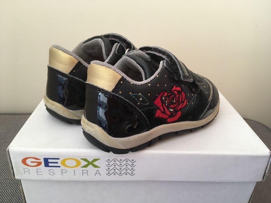Sapatilhas menina Geox T22
