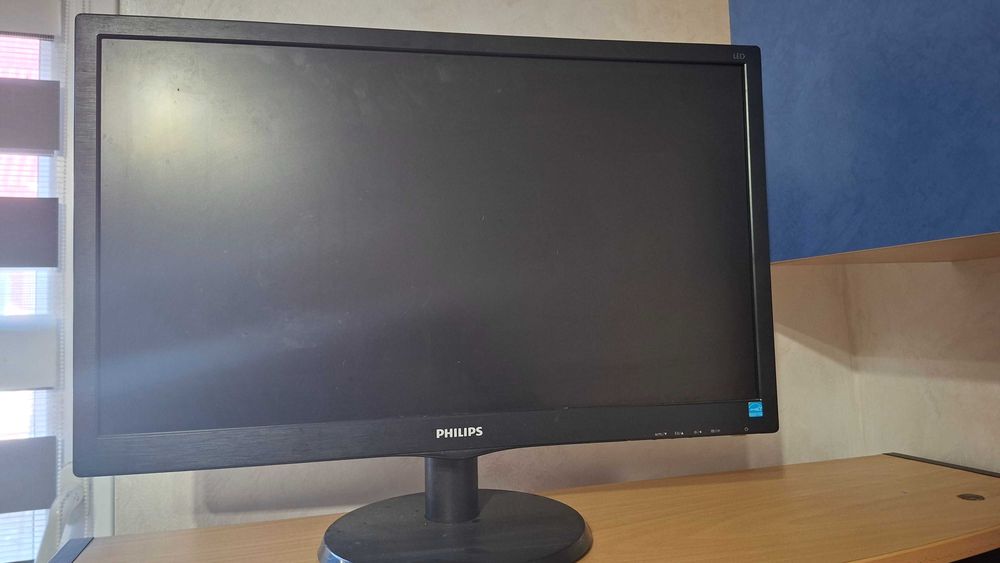 Монітор 23" Philips 233V5LSB