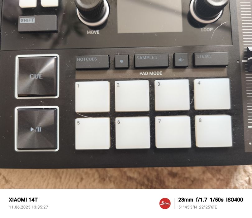 Kontroler  TRAKTOR S4mk3