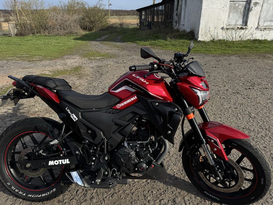 Продам LIFAN SR220