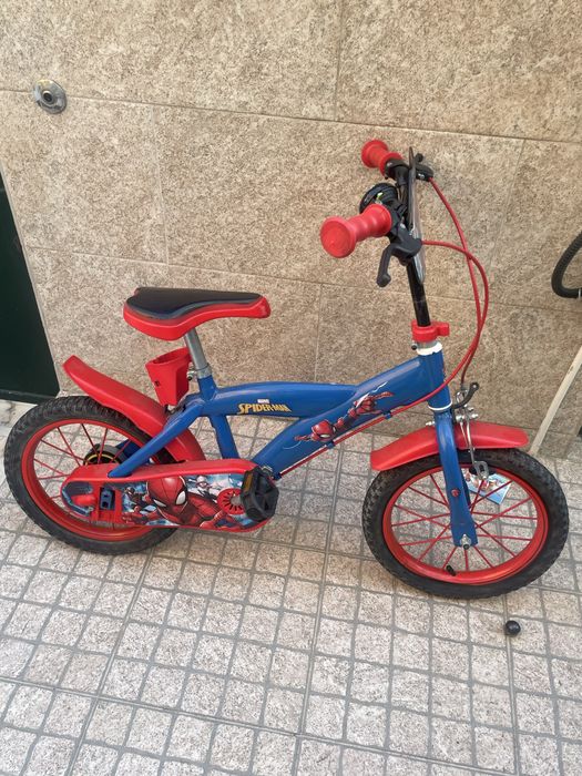 Bicicleta homem aranha crianca