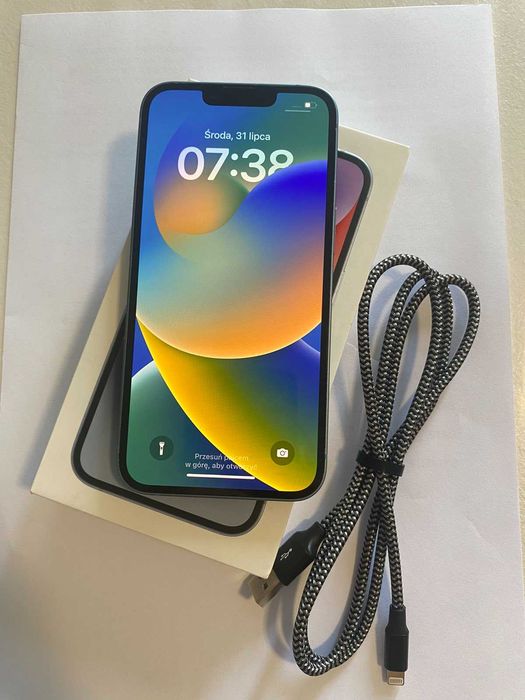 iPhone 14 w kolorze niebieskim, pamięć 512 GB.