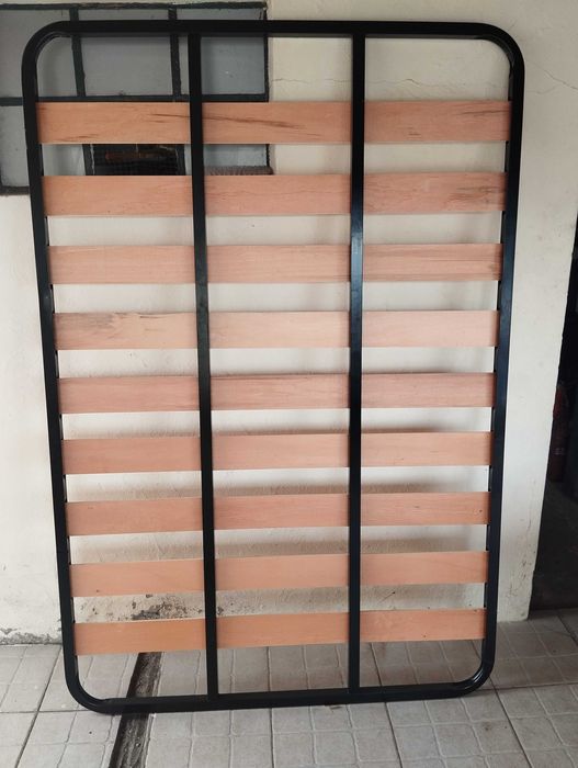 Estrado de cama de casal