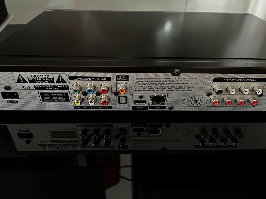 LG BD390 Blu-ray Player com Wi‑Fi, USB e comando original