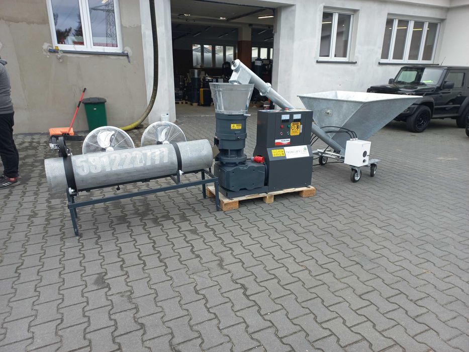 Granulator Peleciarka Pelet Sosna Granulat z Siana Pelet ze Słomy 22kW