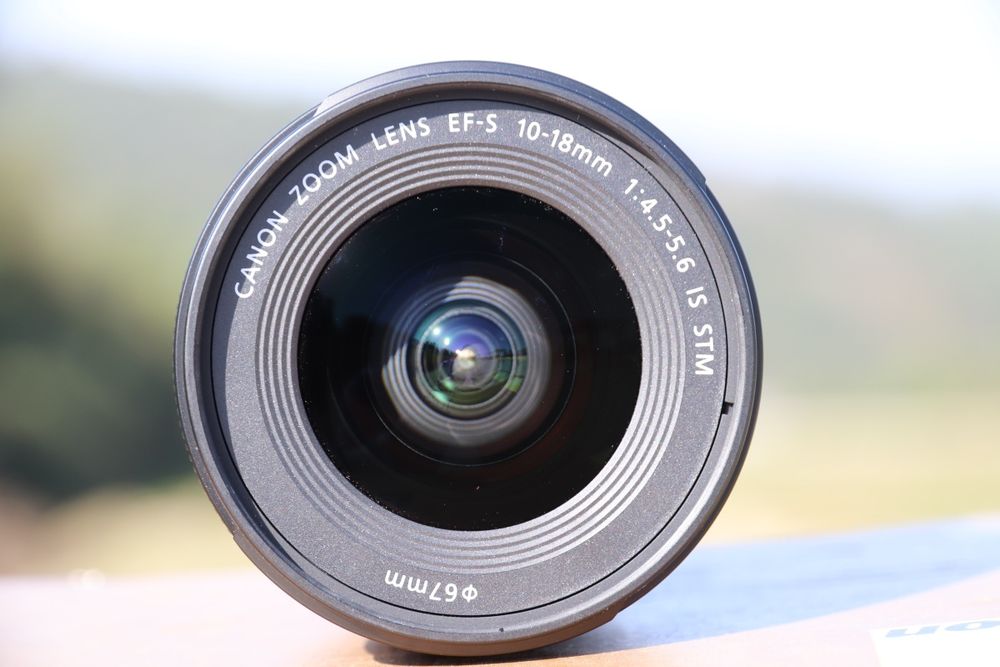 Canon EFS 10-18 mm F/4.5-5.6 IS STM