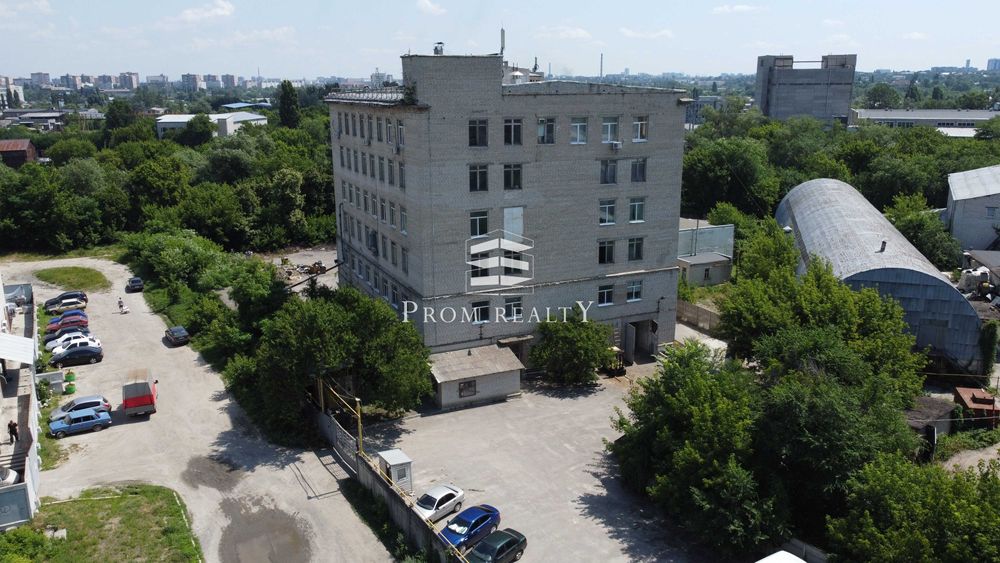 Продаж промислової будівлі 4000 м2