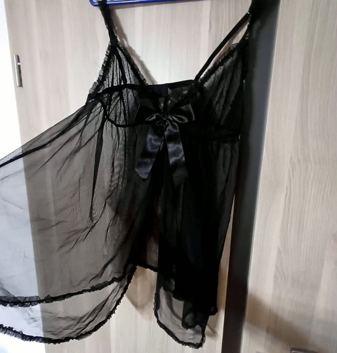 Piękna siateczkowa koszulka nocna XL