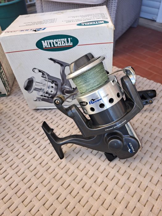 Canas de pesca ,  Carretos Shimano e Mitchell