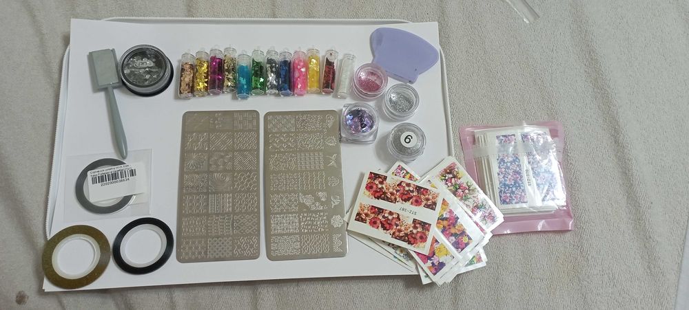 Аксесуари для манікюру