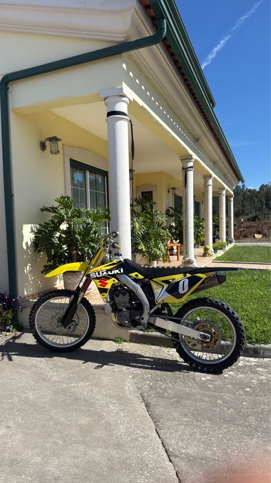 Suzuki rm-z 250