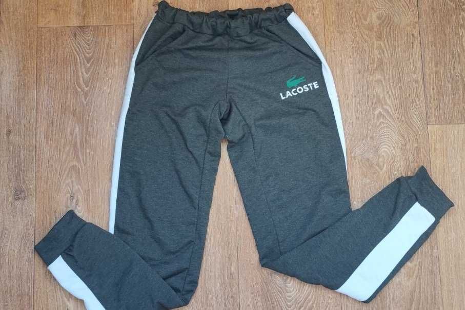 Костюм спортивный трикотажный р.42-44