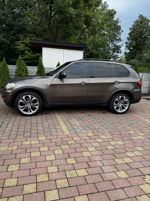Продам BMW X5 E70 40d