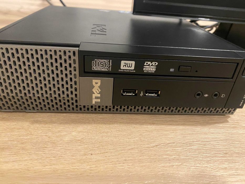 DELL Optilex 790 + Monitor Asus