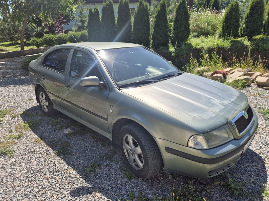 Продам Шкода Октавія 1.8турбо